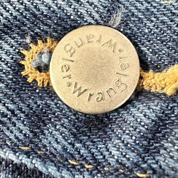 NWT Wrangler Men’s Jeans Relaxed Fit Straight Leg - Picture 5 of 7